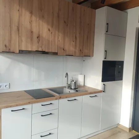 Ptasi Spiew Nyaraló *